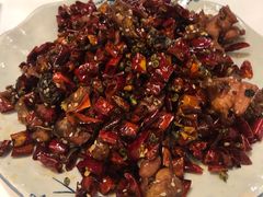 乐山辣子鸡-付掌柜在成都·热炒砂锅集(金禾店)