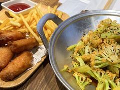 -叶派龙虾•招牌香辣蟹·海鲜(中海国际店)