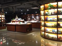 -新华书店(印象城店)