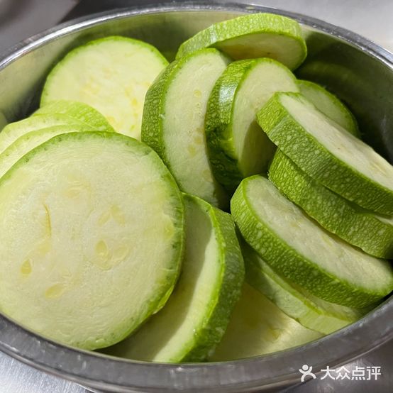 舒二烧烤城