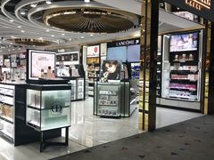 -中免(澳门机场免税店)