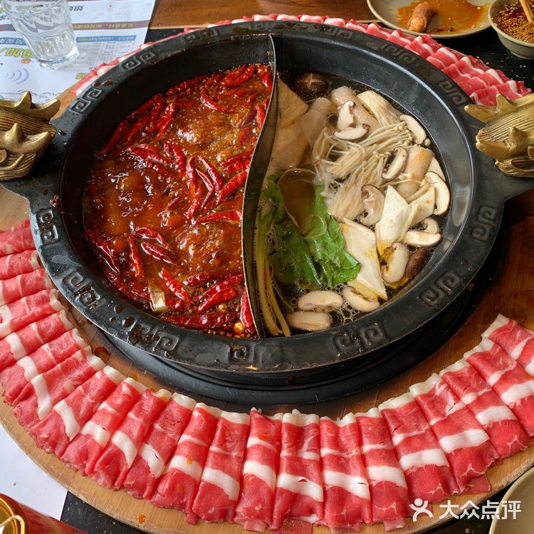 朋友总结说不是自己剥的小龙虾都不好吃