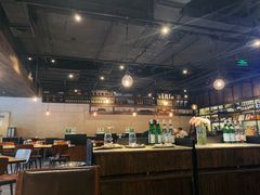 -Carbon莫卡哆·意大利复古集市餐厅(杭州大厦店)