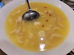 浓汤鸡油菌-紫滇源云南生态菜(丹凤街店)