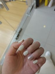 -尤米一站式美甲美睫