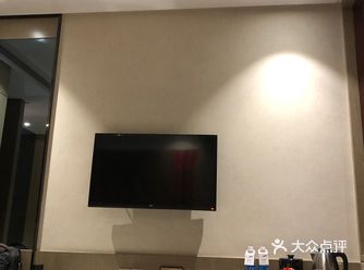 时光过得很快啊，只能感慨，十年前就来济南住这个酒店