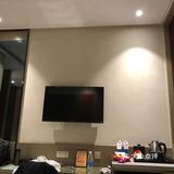 时光过得很快啊，只能感慨，十年前就来济南住这个酒店