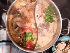 -老城鲜·小海鲜贝贝煲火锅(壹方城店)