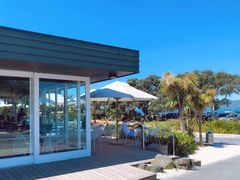 -Takapuna Beach Cafe