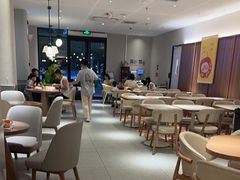 -必胜客(WOW阿罗海店)