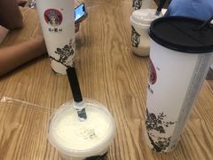 -霸王茶姬(金贸中路店)