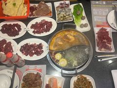 -名门潮牛·鲜牛肉海鲜火锅.烧烤自助餐厅(诚丰广场店)