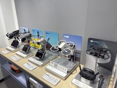 -DJI大疆专营店(1933购物中心店)
