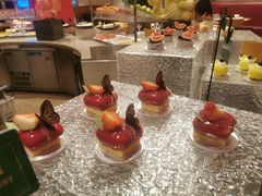 -咖啡苑自助餐厅·中国大饭店