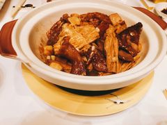 一鱼两吃-东海朗廷酒店-唐阁T’ANG COURT 中餐厅