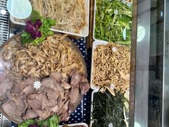 -留夫鸭(巴黎春天宝山店)