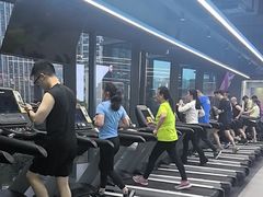 -超鹿运动(五四路恒力城店)