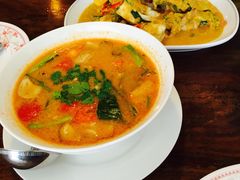 -Dang restaurant (patong phuket)