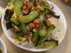 -闫家驴肉老店(华电一校店)