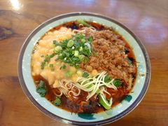 -阿依娘镇店豌杂面(三峡广场店)
