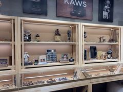 -棱石眼镜(CP静安店)