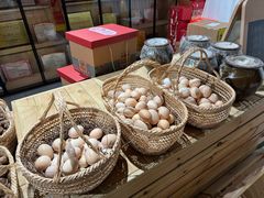 双黄本鸡蛋-加顺农场餐厅