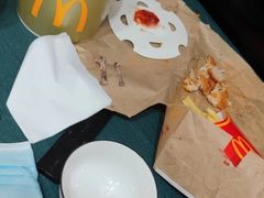 -麦当劳(世界城广场店)