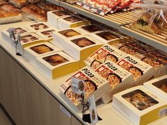 -皇冠幸福里动物奶油生日蛋糕(古田二路店)