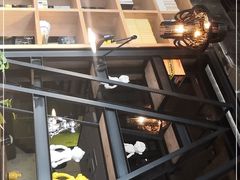 -奇醜的猴子咖啡(财信广场店)