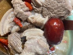 羊肉汤-亚马逊海鲜自助(梅溪湖步步高店)