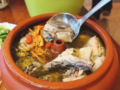 滴水不加汽锅鸡-云隐小厨·传统大理美食(复兴路店)