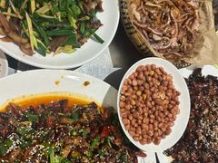 -江湖黑大兔(杨家坪店)