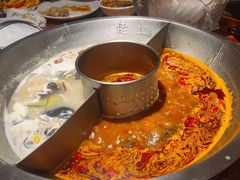-佬土鹅肠火锅(中建大观店)