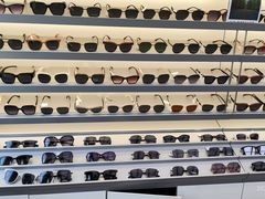 -青山良镜(中国丹阳国际眼镜城店)