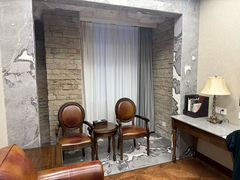 -北京奥加美术馆酒店(三里屯工人体育场地铁站店)
