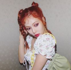 -AYO SALON