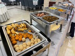 -西安煤研宾馆(万达广场李家村地铁站店)