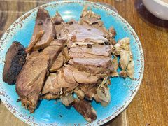 -蒙亨·手把肉·蒙古包餐厅(乌兰察布天恒广场店)