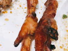 吊炉鸡手-小桂林烧鸽子