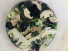 侬佳随便炒-侬佳蒸菜馆(听潮店)