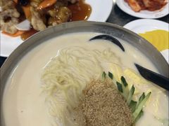 -桃园中华料理炸酱面(燕儿岛路店)