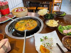 -黔有有贵州酸汤夺夺粉火锅(五味十字店)