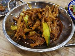 -江城燕子大排档(江汉路步行街店)