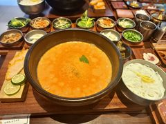 -银米·云南传统过桥米线(双廊黑金冠店)
