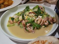 笔管鱼小白菜-开海·红岛海鲜虾水饺(石老人店)