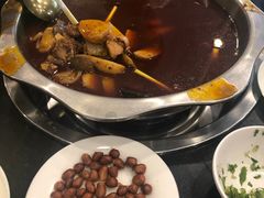 -冯记香辣兔火锅(茶店子总店)
