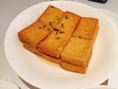 招牌炸豆腐-红雀围·海鲜火锅(陆家嘴中心店)