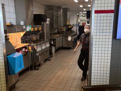 -麦当劳(咸阳人民路店)