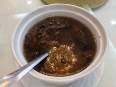 -品香菜馆(旗峰路中侨大厦店)