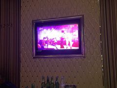 -GAGA主题量贩式KTV平价店(工大店)